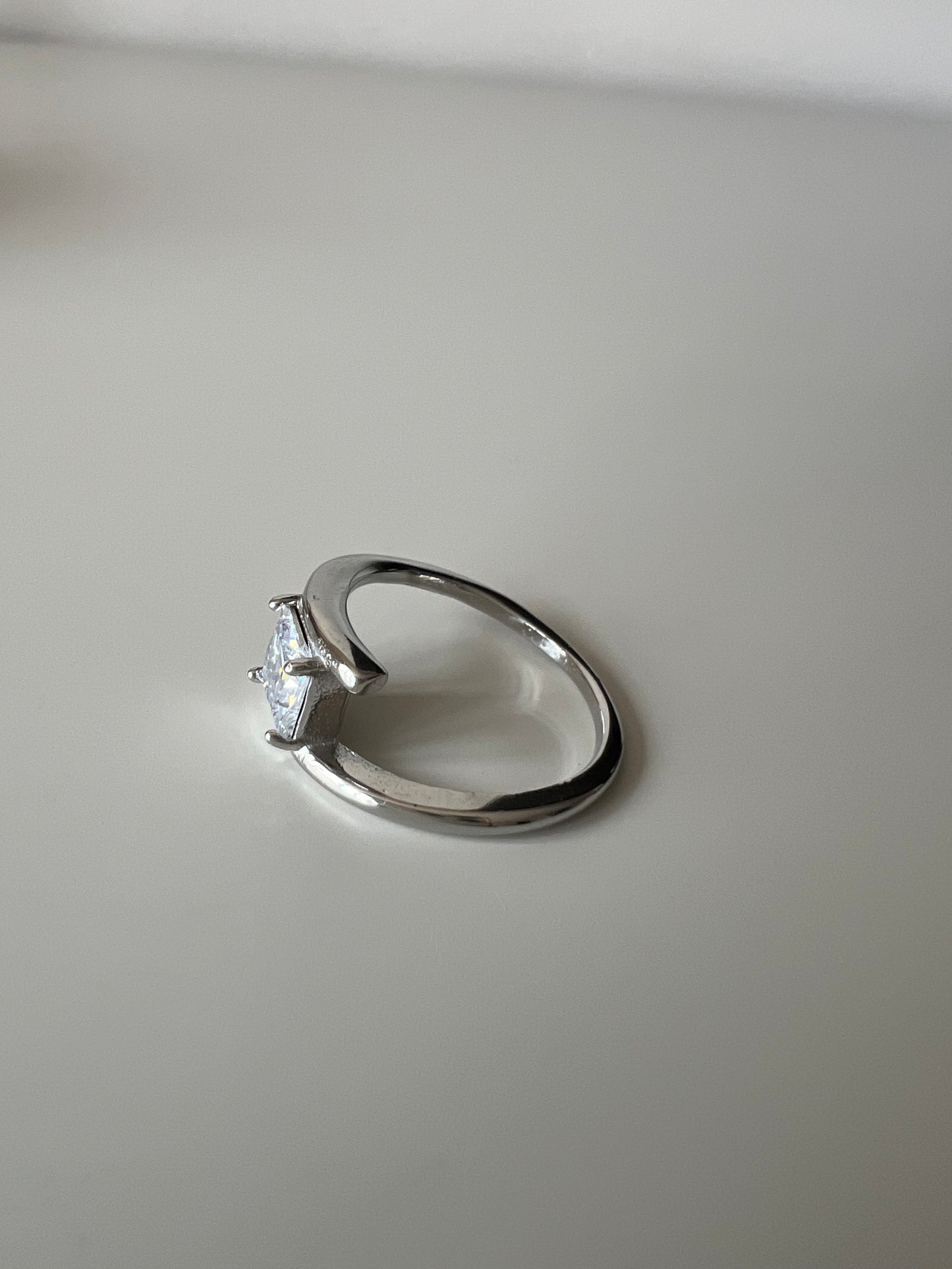 Anillo Giana
