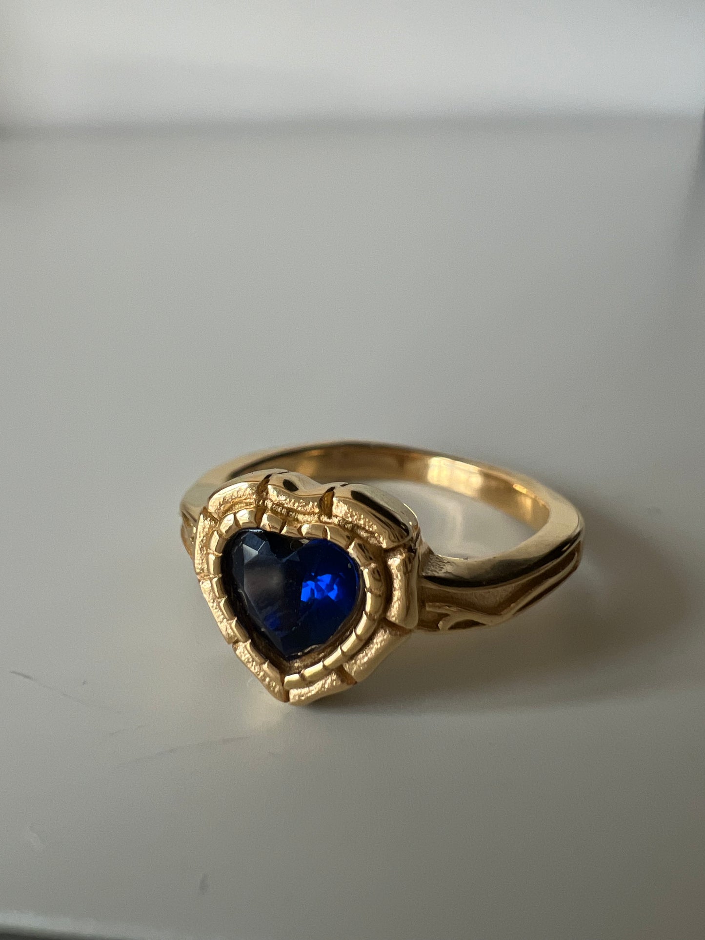Anillo Cinnia